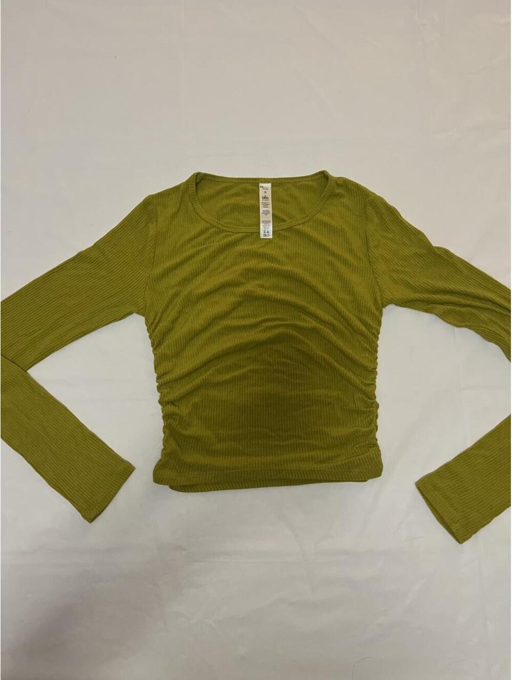 green Alo top